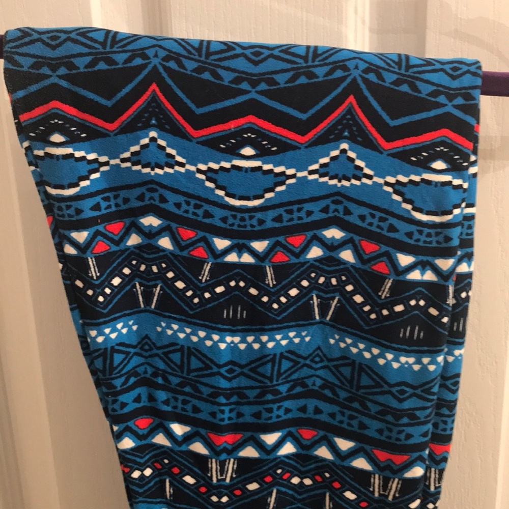 Fun Aztec print leggings!